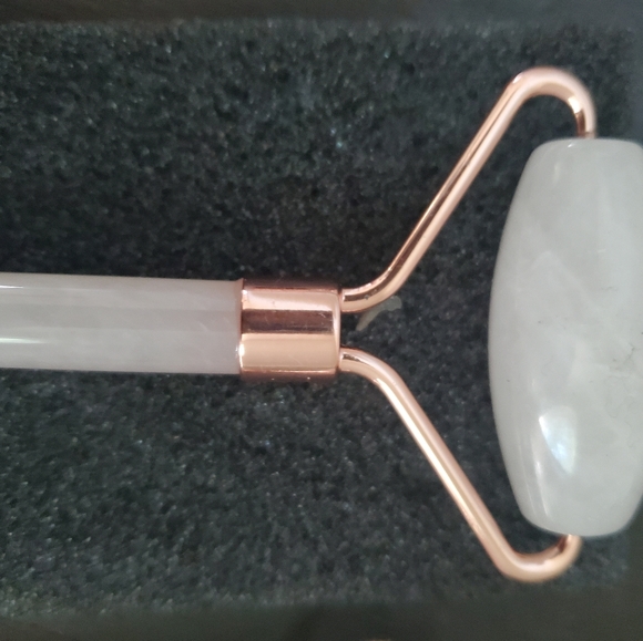 ππ HPππRose Quartz Lymphatic drainage Face Roller - Picture 3 of 7